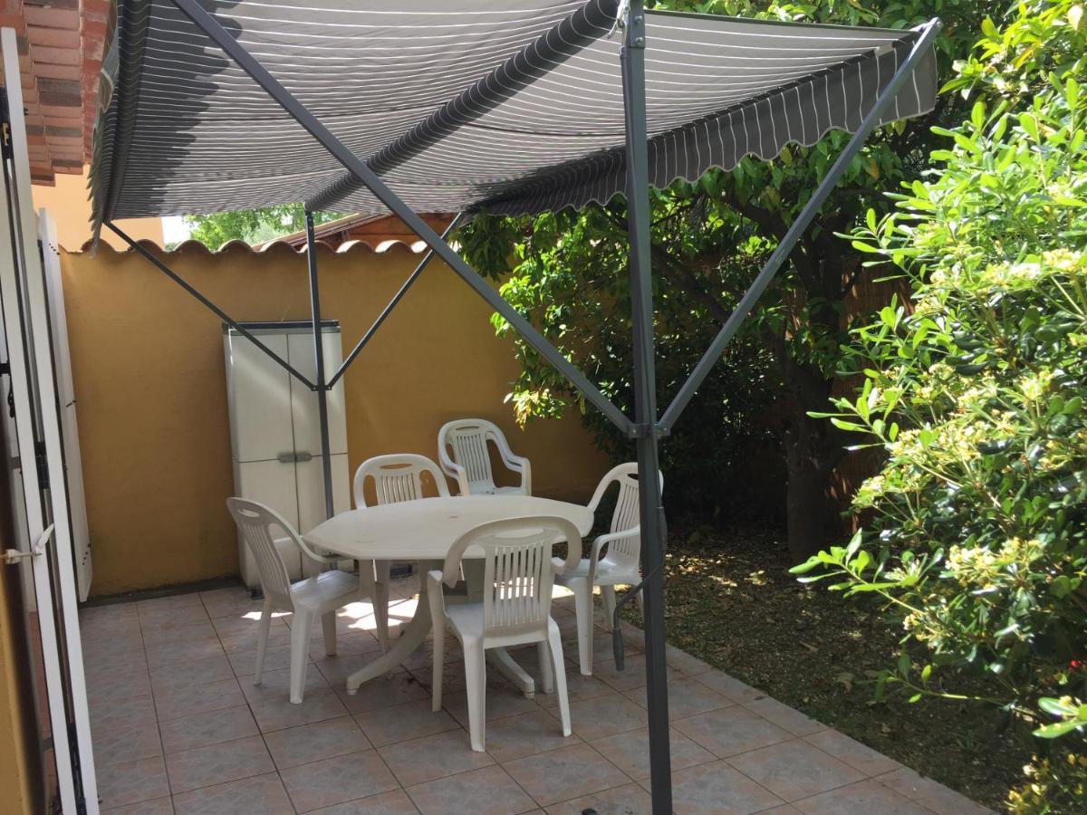 Studio Pied Dans L Eau La Londe-les-Maures Exterior photo